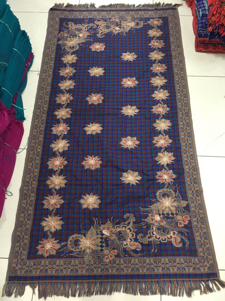 Shawls Wholesale Hashim Exim
